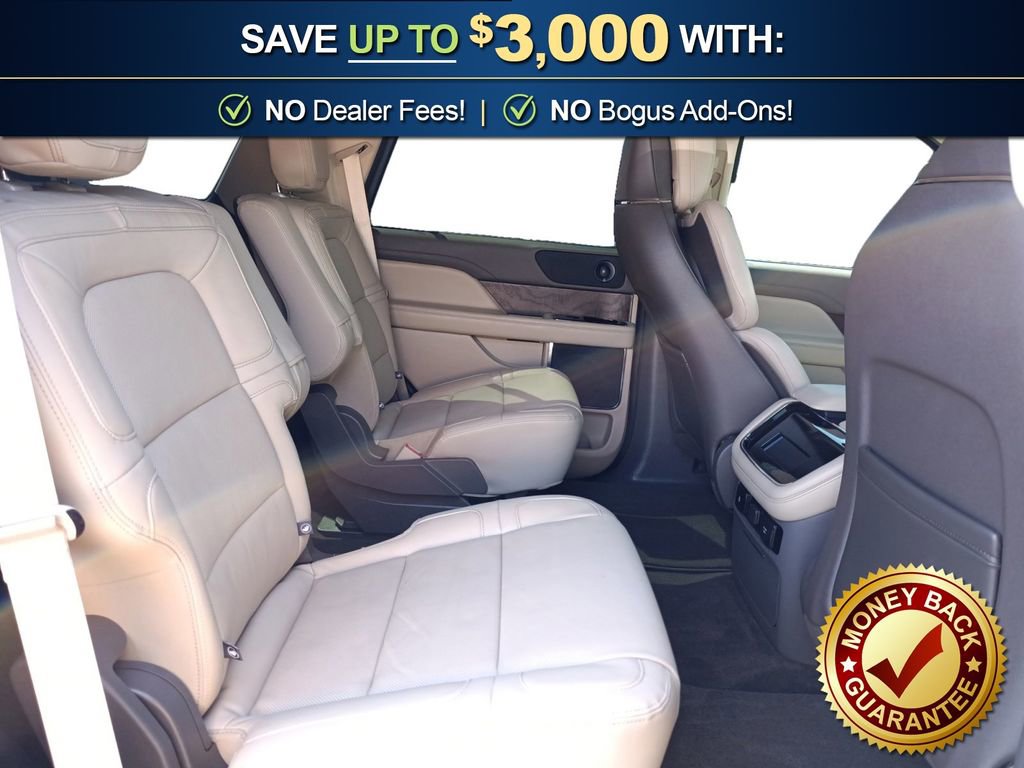 Used 2024 Lincoln Navigator Reserve image 23