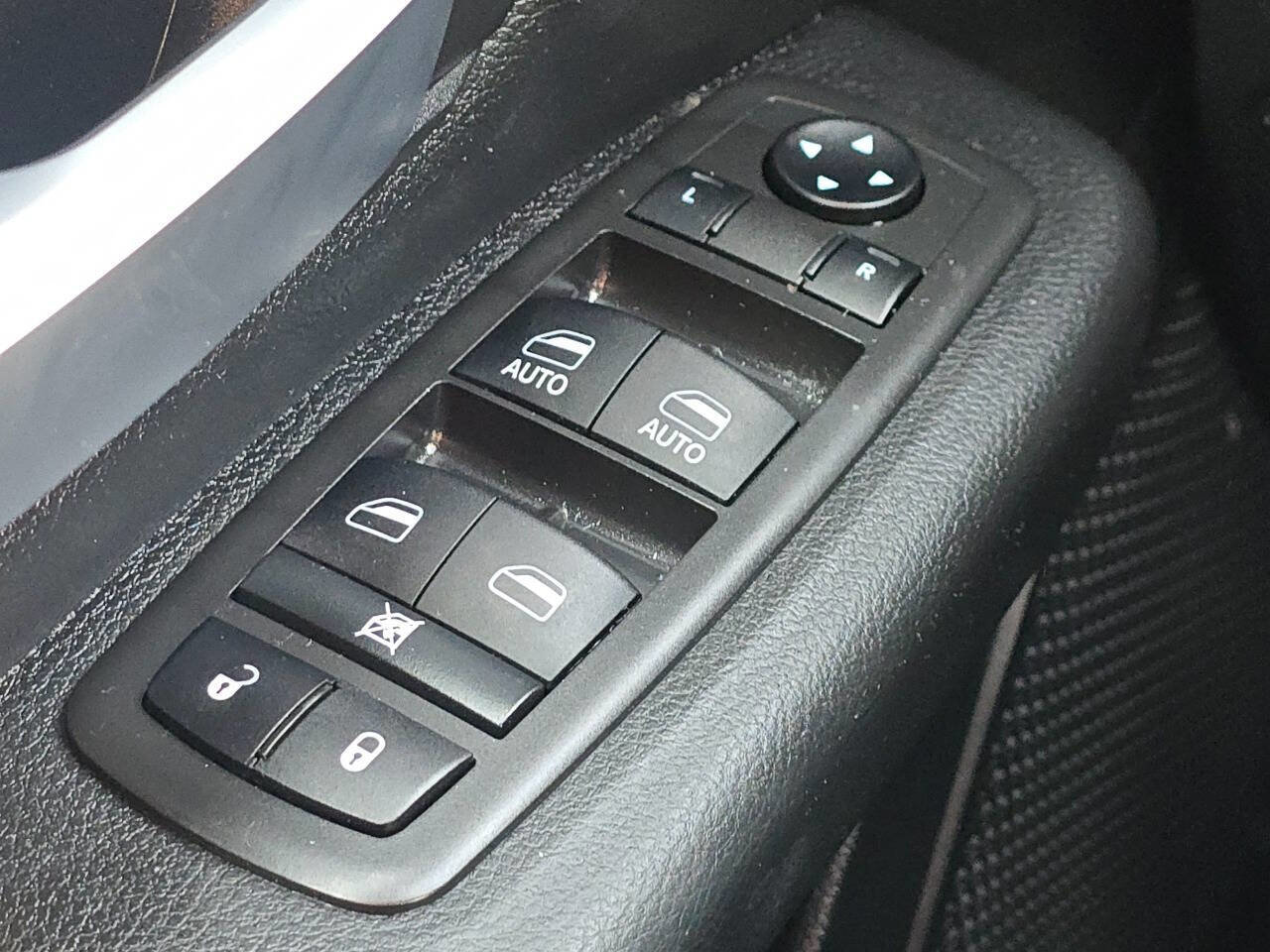 Used 2021 RAM 1500 Tradesman image 28