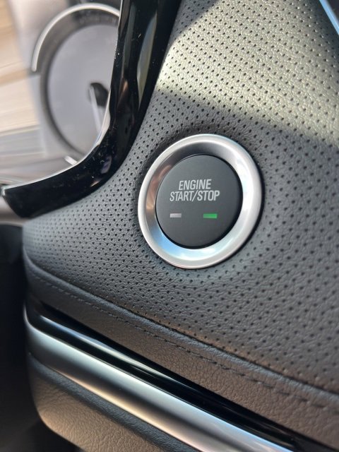 New 2025 Cadillac XT6 Luxury image 23