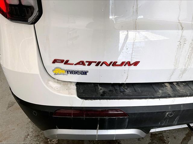 Used 2025 Ford Explorer Platinum w/ LUX Leather Package AWD/4WD image 29