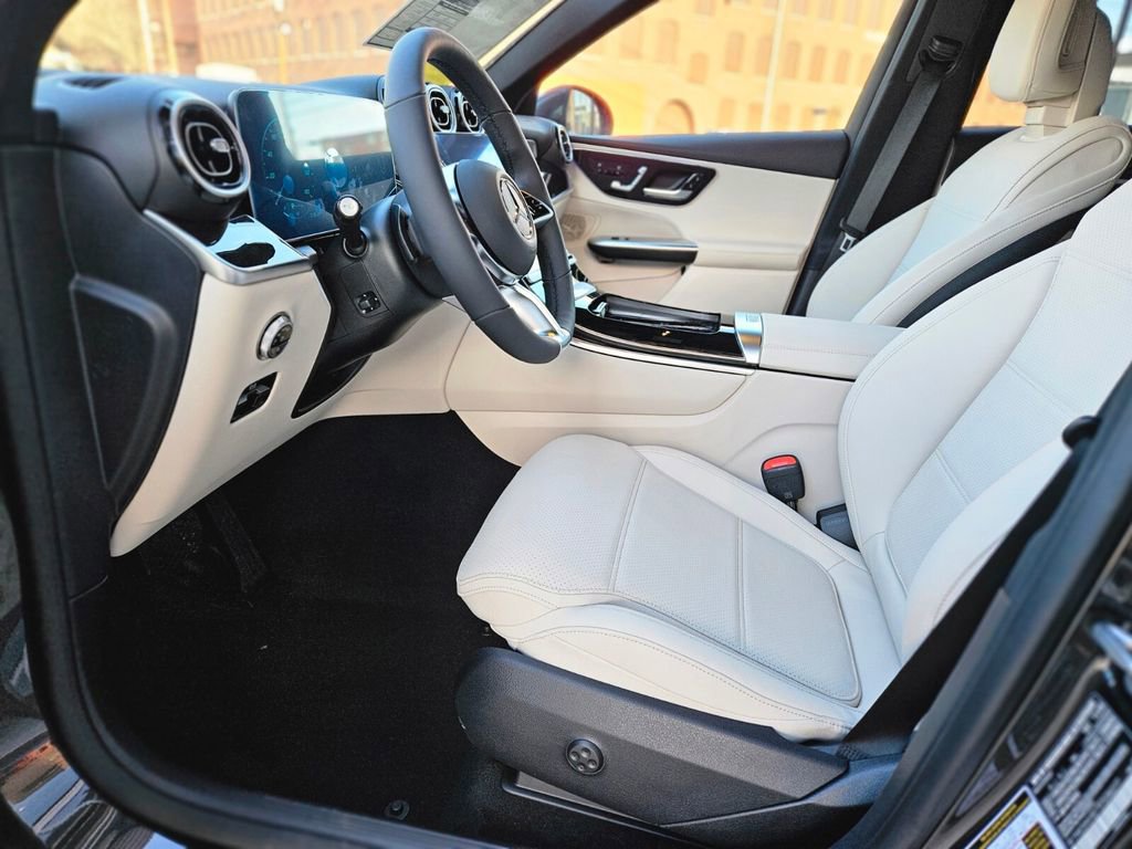 New 2026 Mercedes-Benz GLC 300 4MATIC image 19
