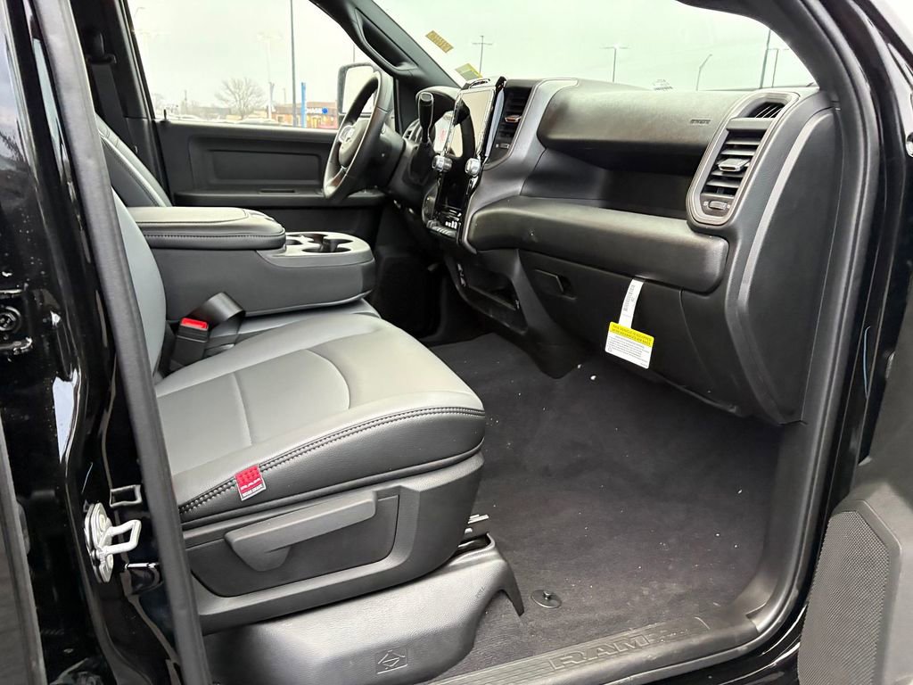 New 2026 RAM 3500 Tradesman AWD/4WD image 10