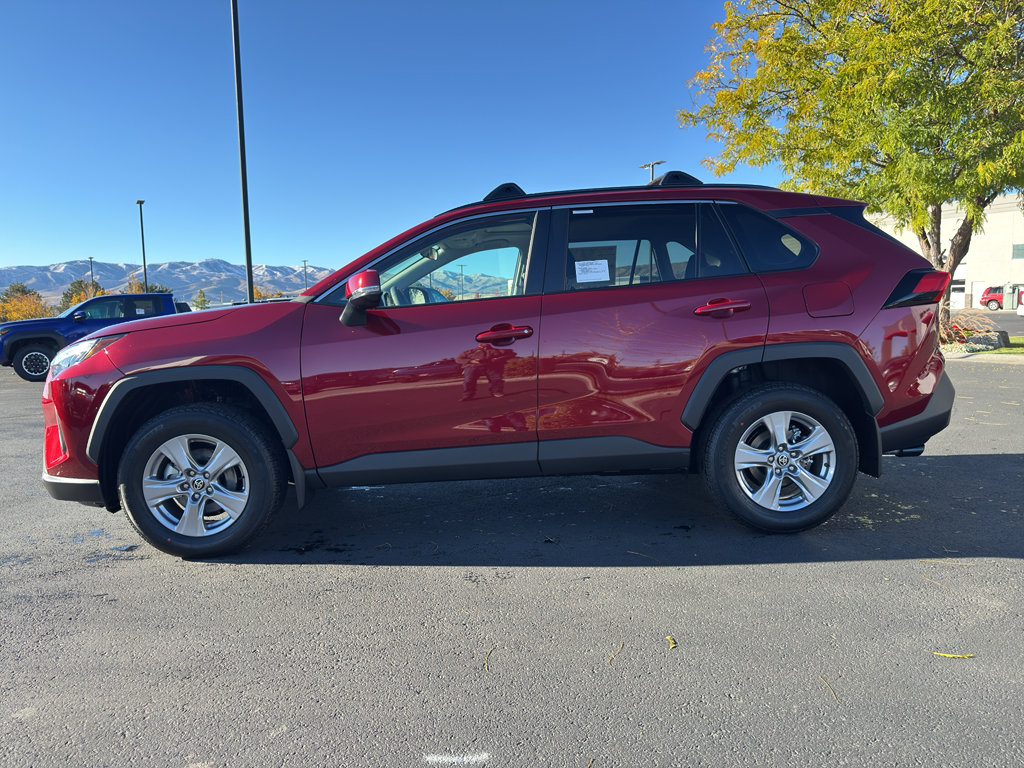 New 2025 Toyota RAV4 XLE image 4