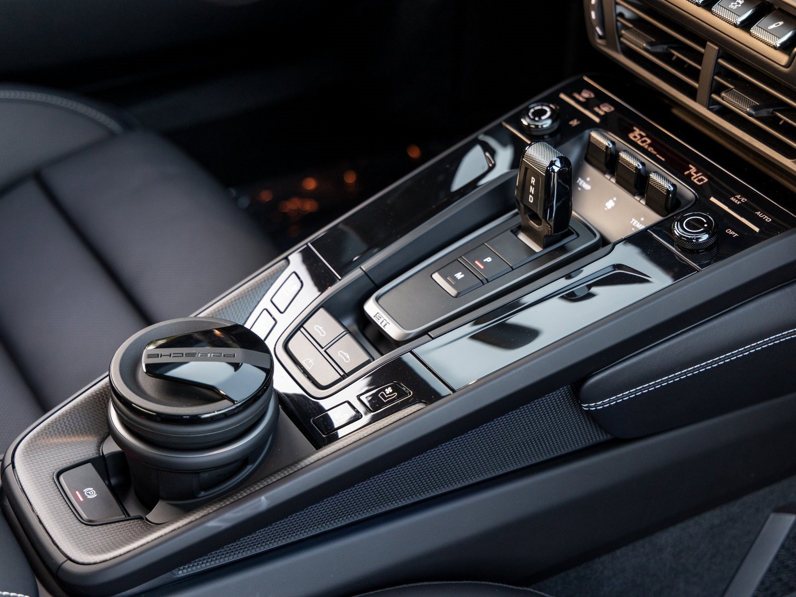 Certified 2025 Porsche 911 Carrera GTS image 43