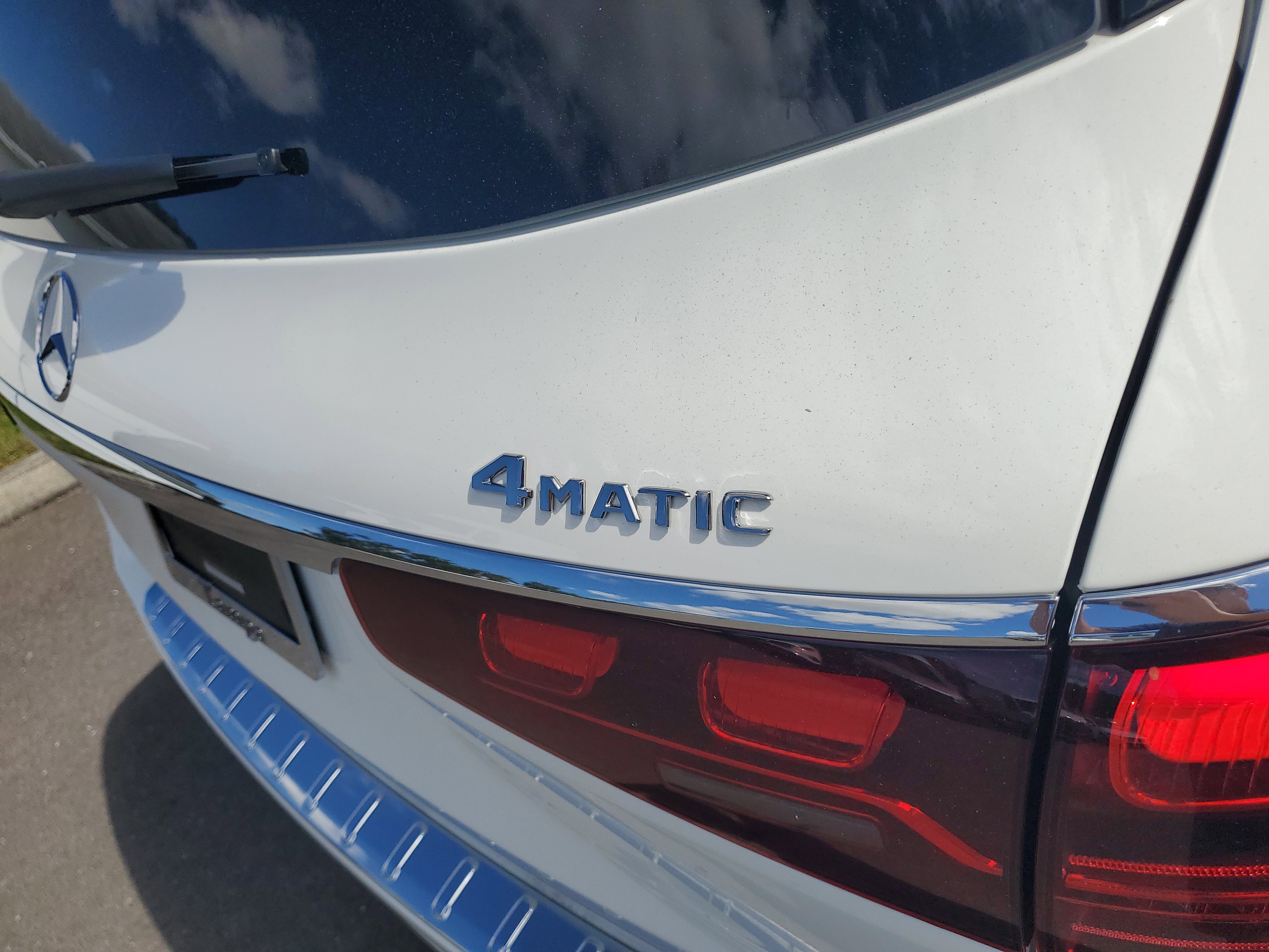 New 2026 Mercedes-Benz GLS 580 4MATIC image 5