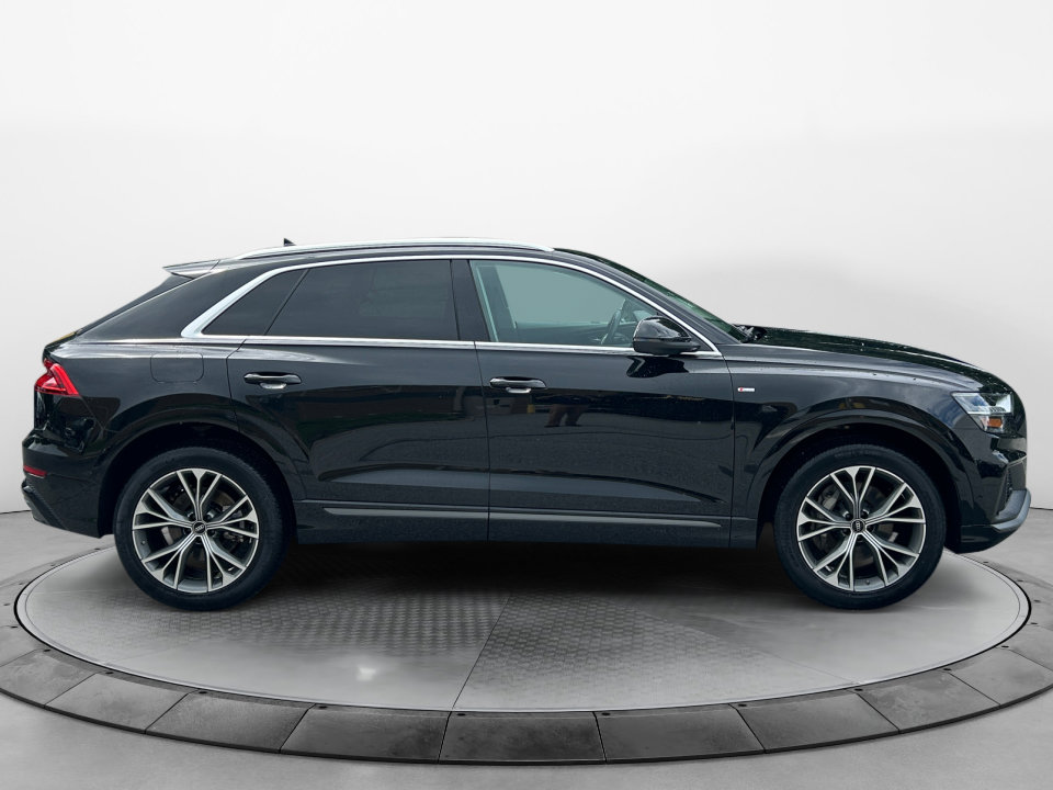 Used 2023 Audi Q8 Premium Plus AWD/4WD image 8