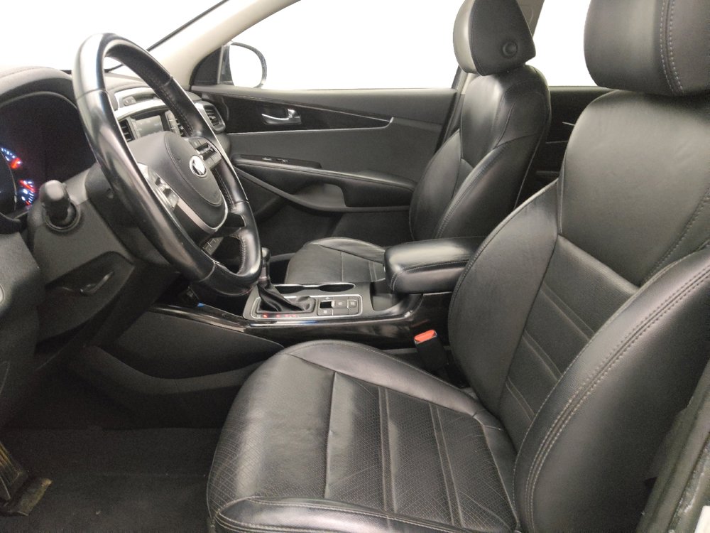 Used 2019 Kia Sorento EX FWD image 17