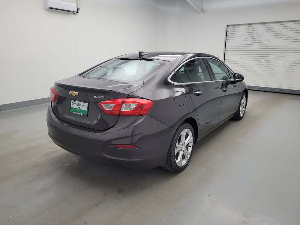 Used 2017 Chevrolet Cruze Premier FWD image 9