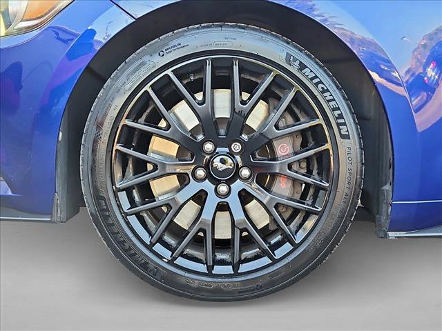 Used 2016 Ford Mustang GT Premium w/ GT Performance Package RWD image 24