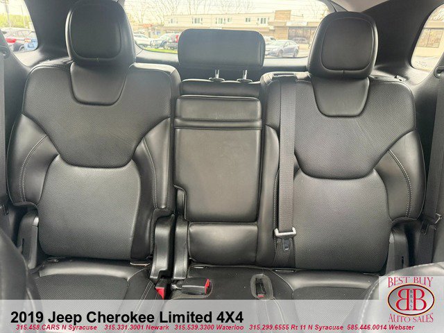 Used 2019 Jeep Cherokee Limited w/ Luxury Group AWD/4WD image 24