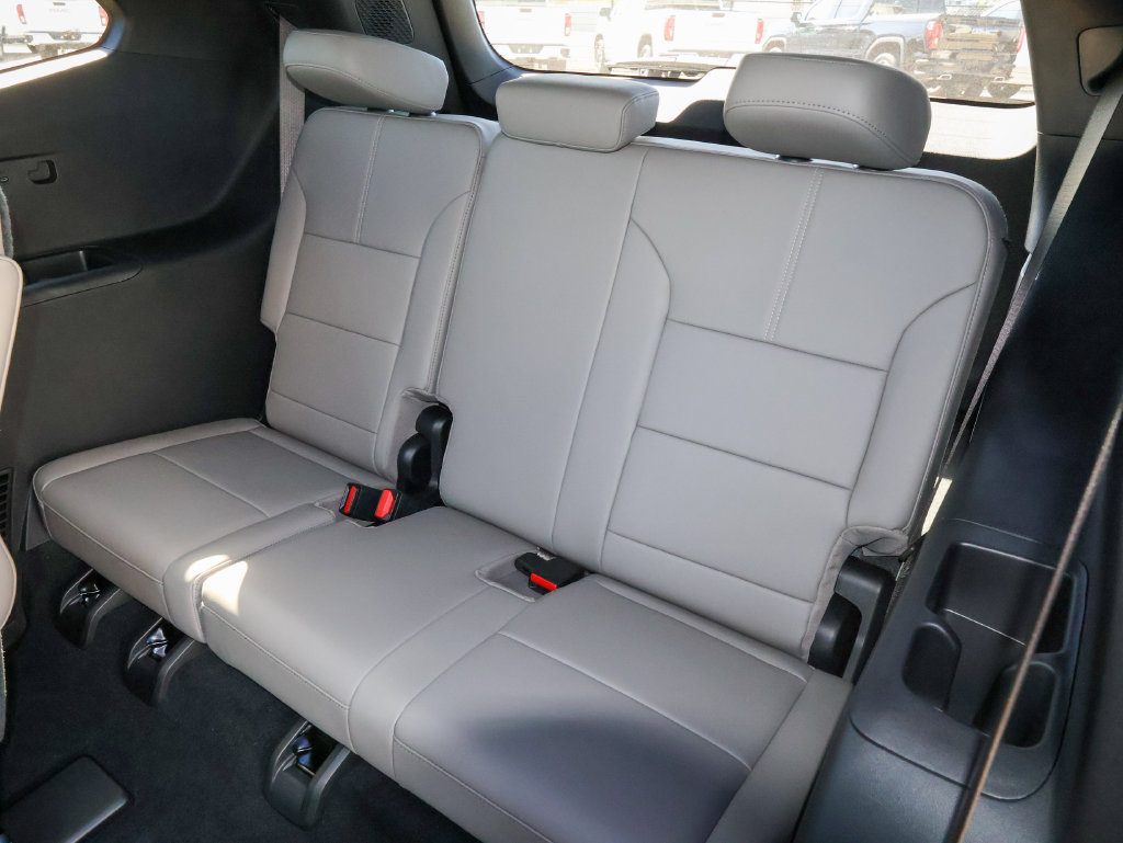 New 2027 GMC Acadia Elevation w/ Elevation Premium Package FWD image 12