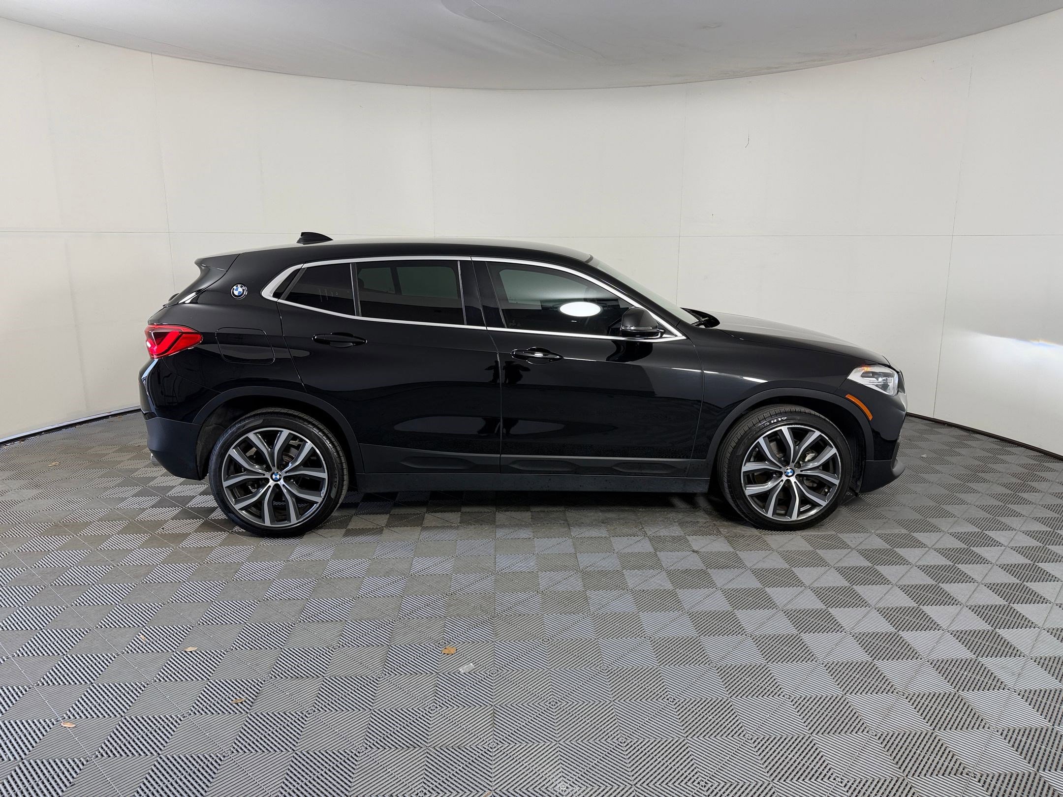 Used 2018 BMW X2 sDrive28i FWD image 8