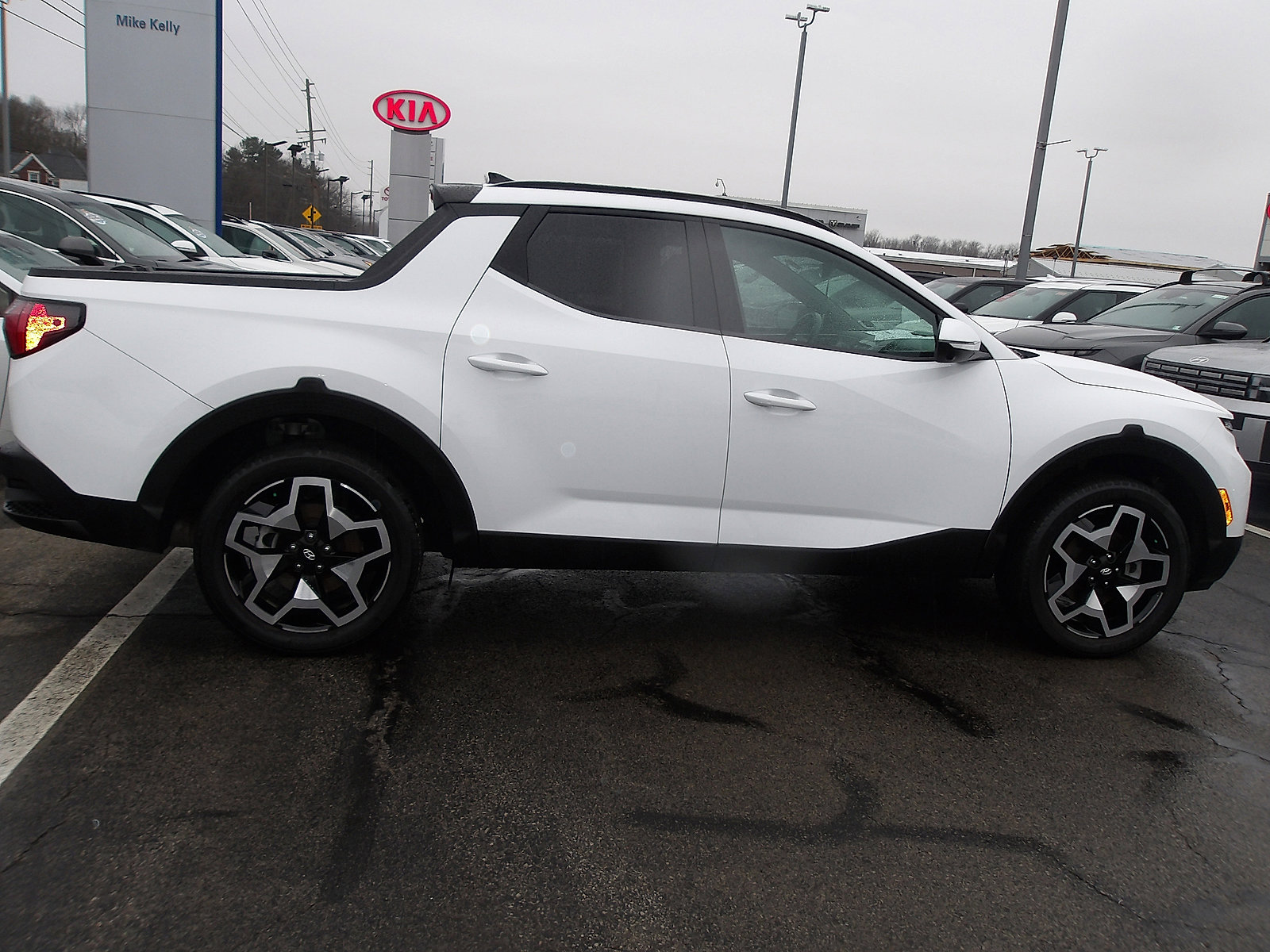 Certified 2022 Hyundai Santa Cruz Limited image 8