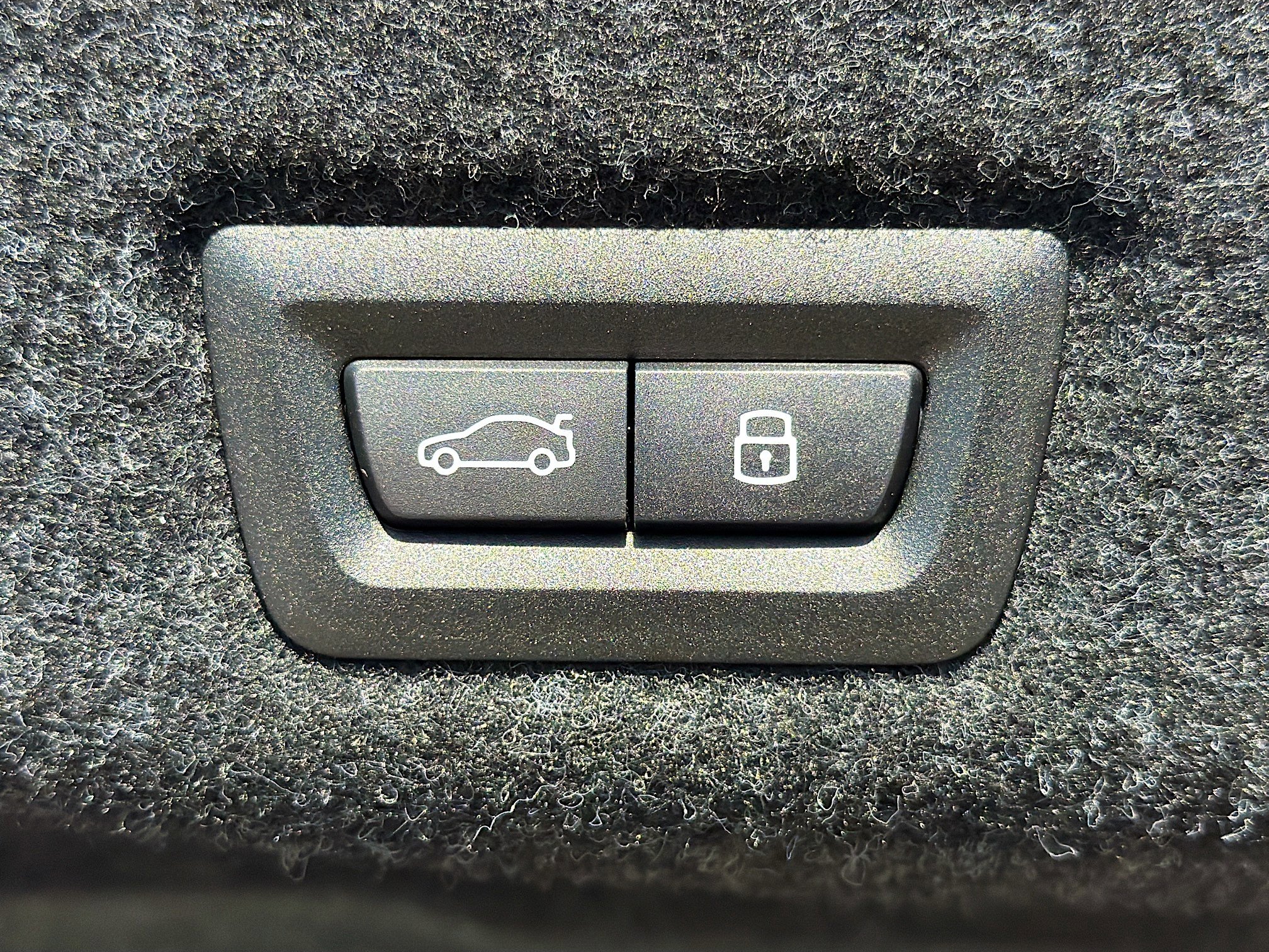 New 2026 BMW i5 eDrive40 image 13