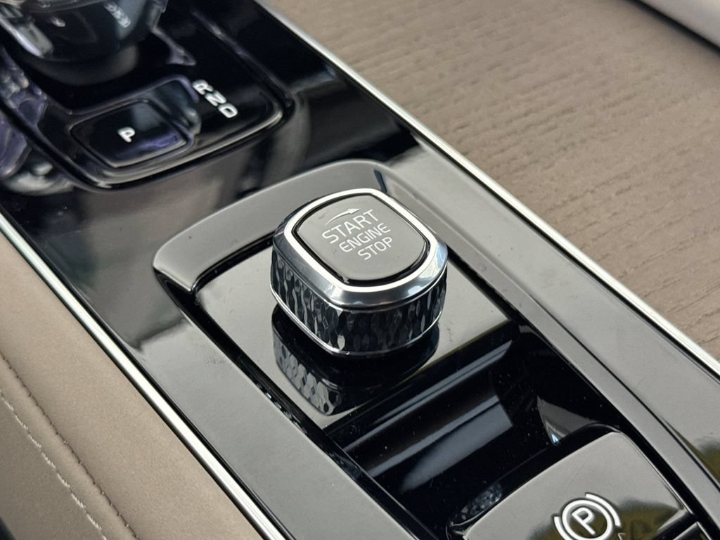New 2026 Volvo XC90 B6 Plus AWD/4WD image 23