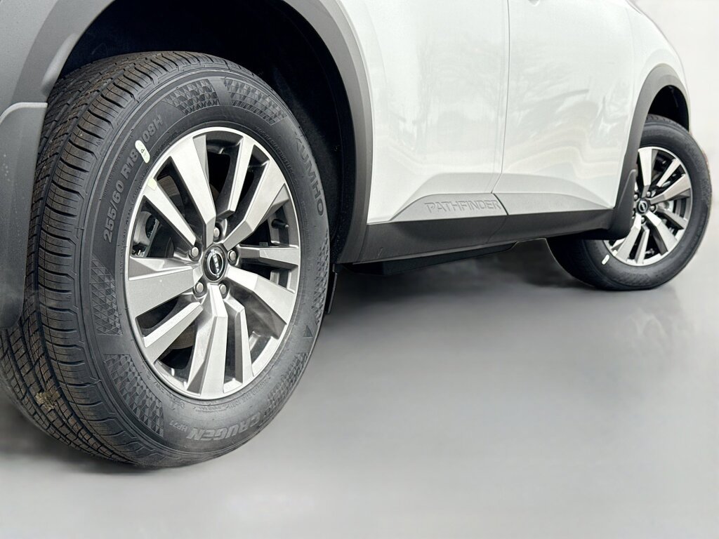 New 2026 Nissan Pathfinder SL AWD/4WD image 14