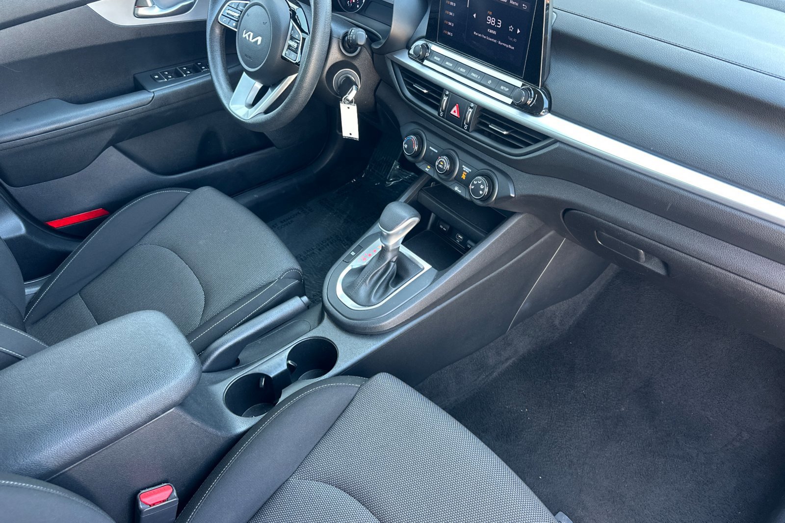Used 2023 Kia Forte LXS image 15