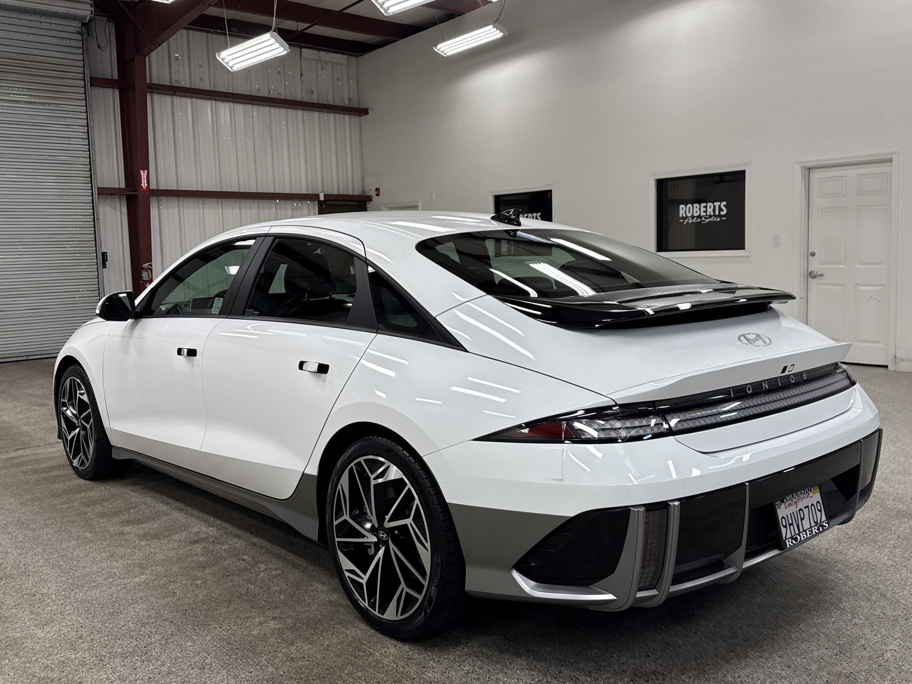 Used 2023 Hyundai Ioniq 6 SEL image 15