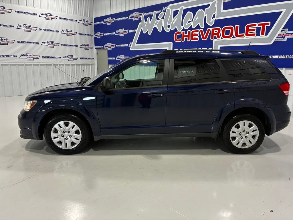 Used 2020 Dodge Journey SE w/ SE Popular Equipment Group FWD image 3