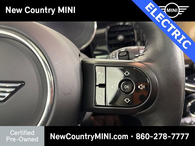 Certified 2024 MINI Cooper SE image 27