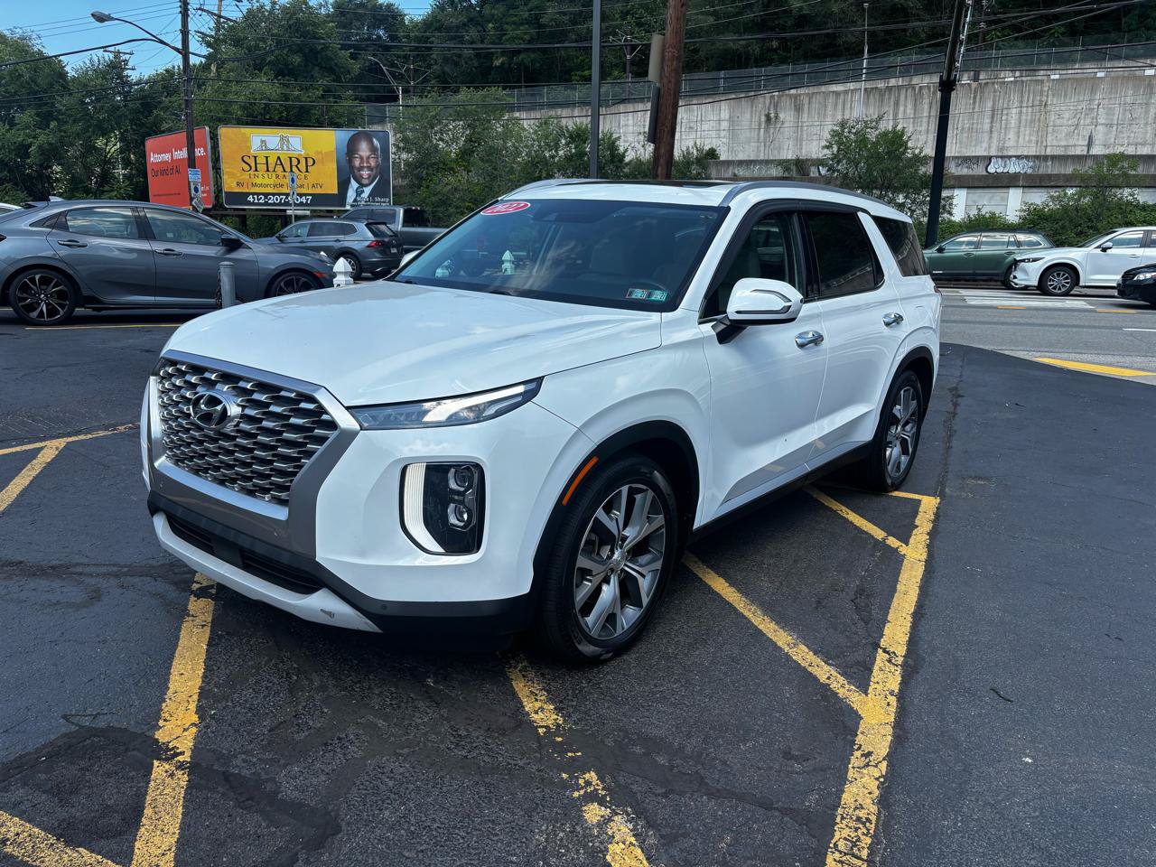 Used 2022 Hyundai Palisade SEL w/ Premium Package AWD/4WD image 3