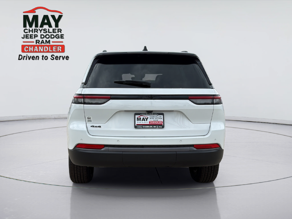 New 2026 Jeep Grand Cherokee Altitude AWD/4WD image 6