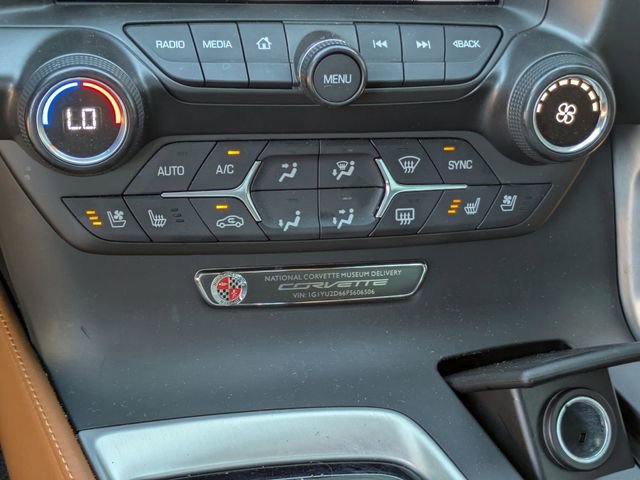 Used 2015 Chevrolet Corvette Z06 w/ 3LZ Preferred Equipment Group image 19