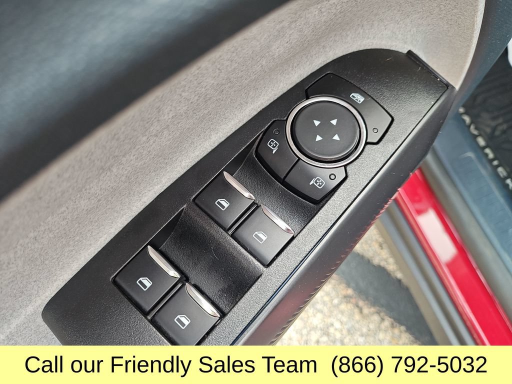 Used 2025 Ford Maverick XLT w/ Equipment Group 302A AWD/4WD image 14