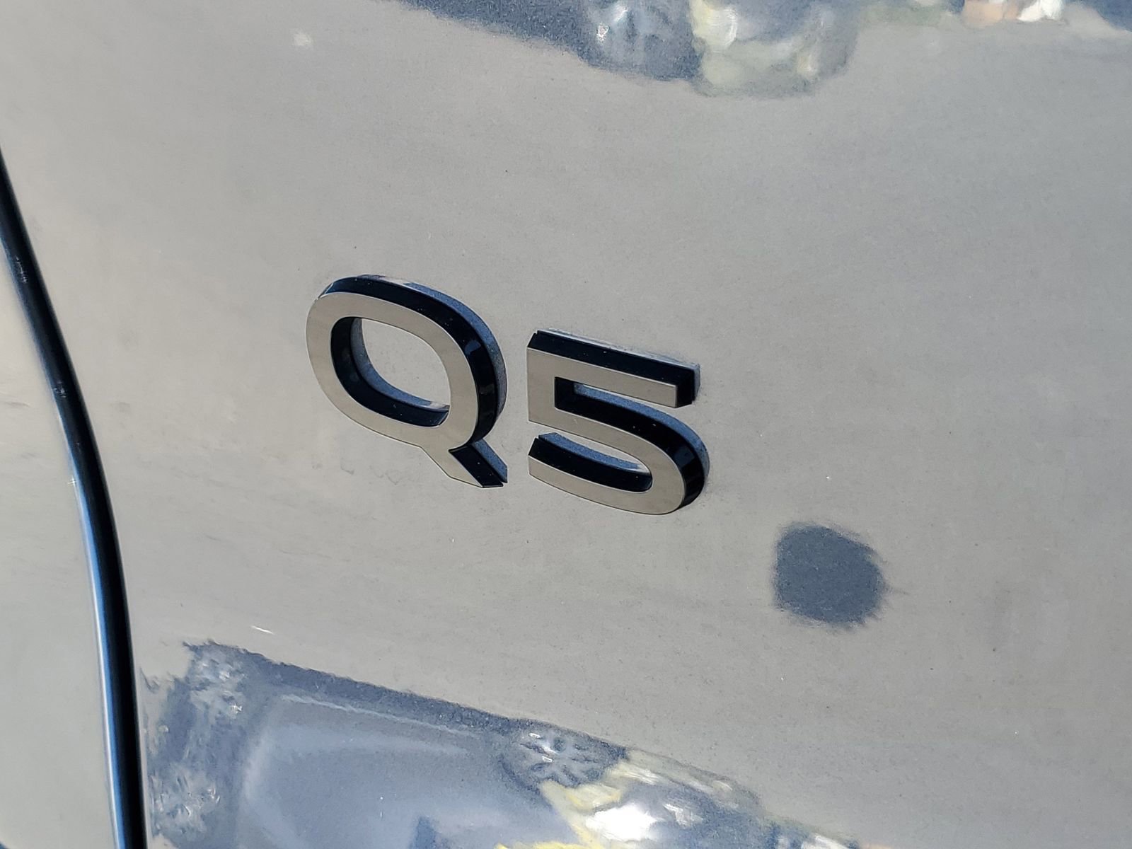 Used 2025 Audi Q5 Premium Plus w/ Premium Plus image 7