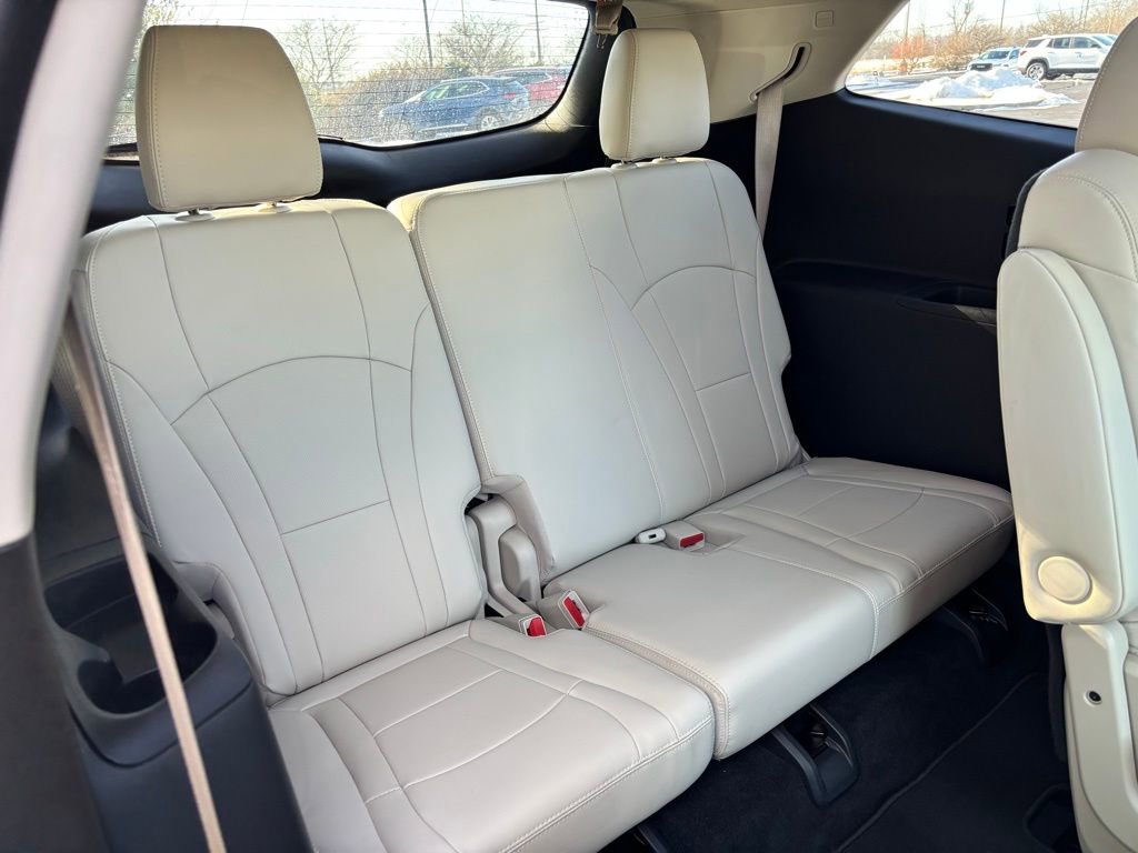 Used 2023 Buick Enclave Premium w/ Experience Buick Package image 24