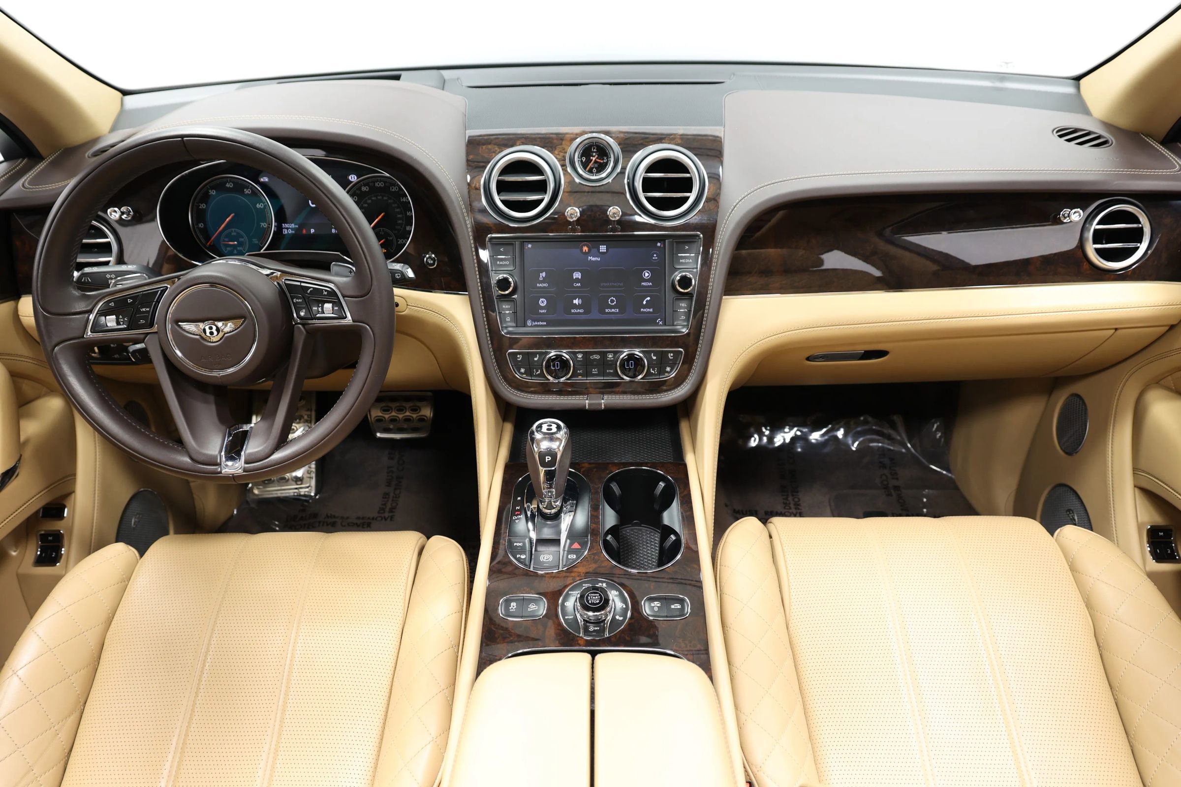 Used 2018 Bentley Bentayga AWD/4WD image 50