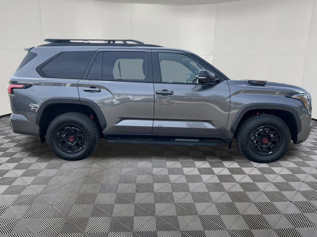 Used 2024 Toyota Sequoia TRD Pro AWD/4WD image 10