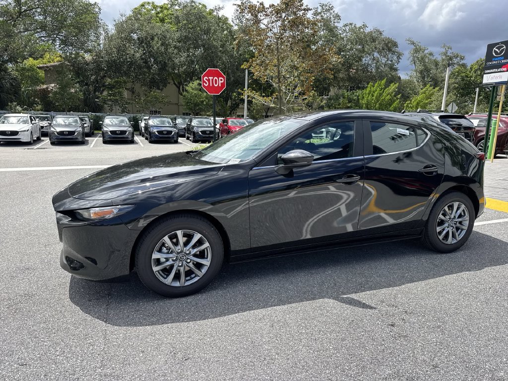 New 2026 MAZDA MAZDA3 s FWD image 10