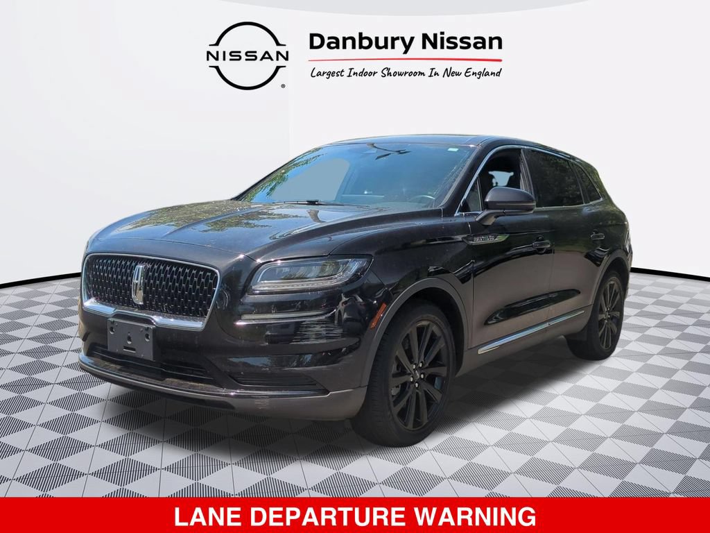 Used 2023 Lincoln Nautilus Reserve w/ Monochromatic Package AWD/4WD image 8
