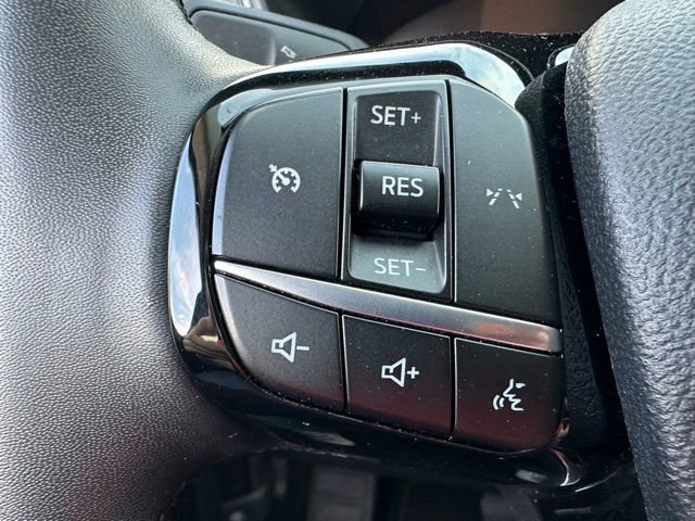 Used 2023 Ford Escape Active image 30