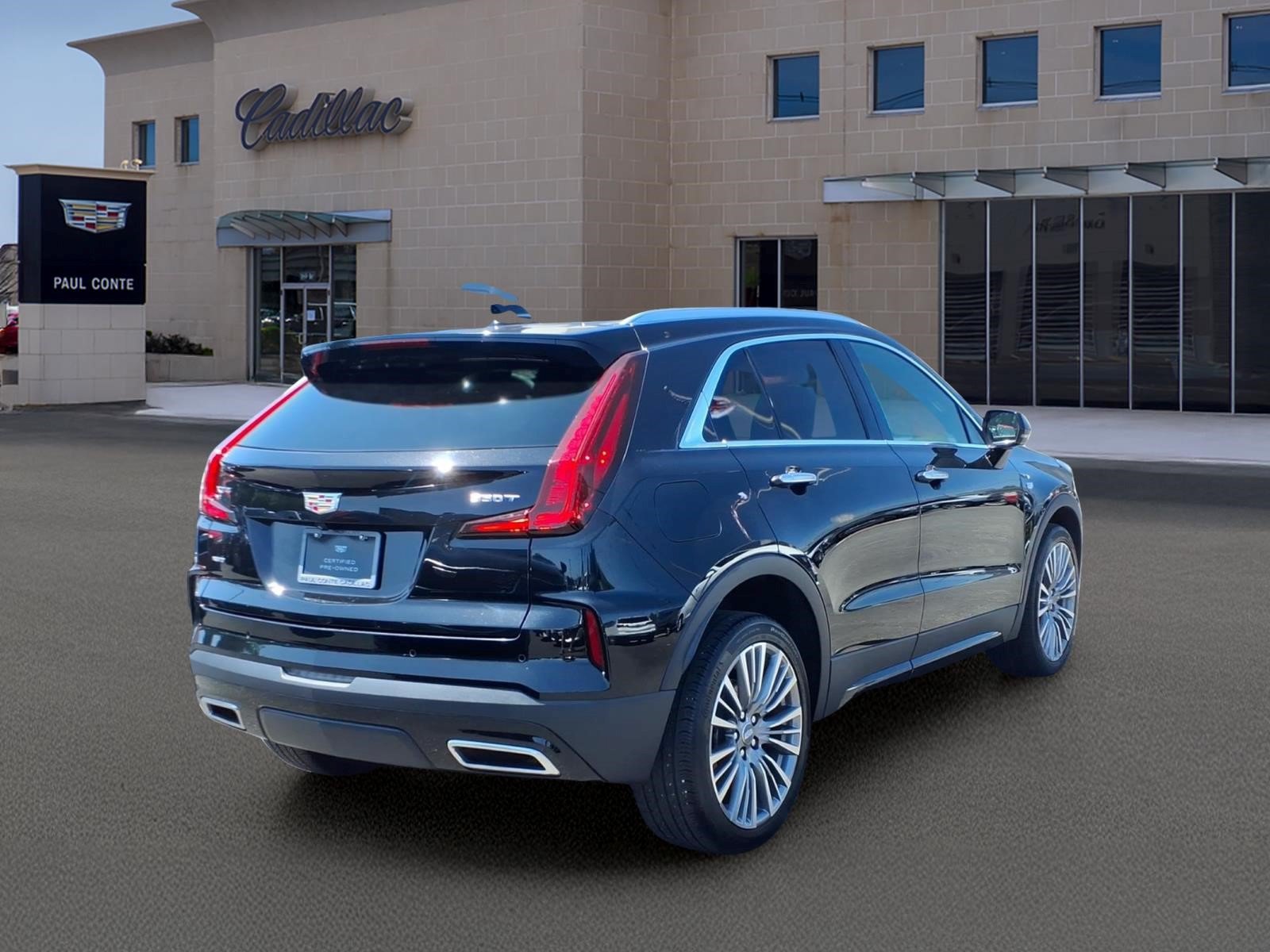 Certified 2024 Cadillac XT4 Premium Luxury AWD/4WD image 5