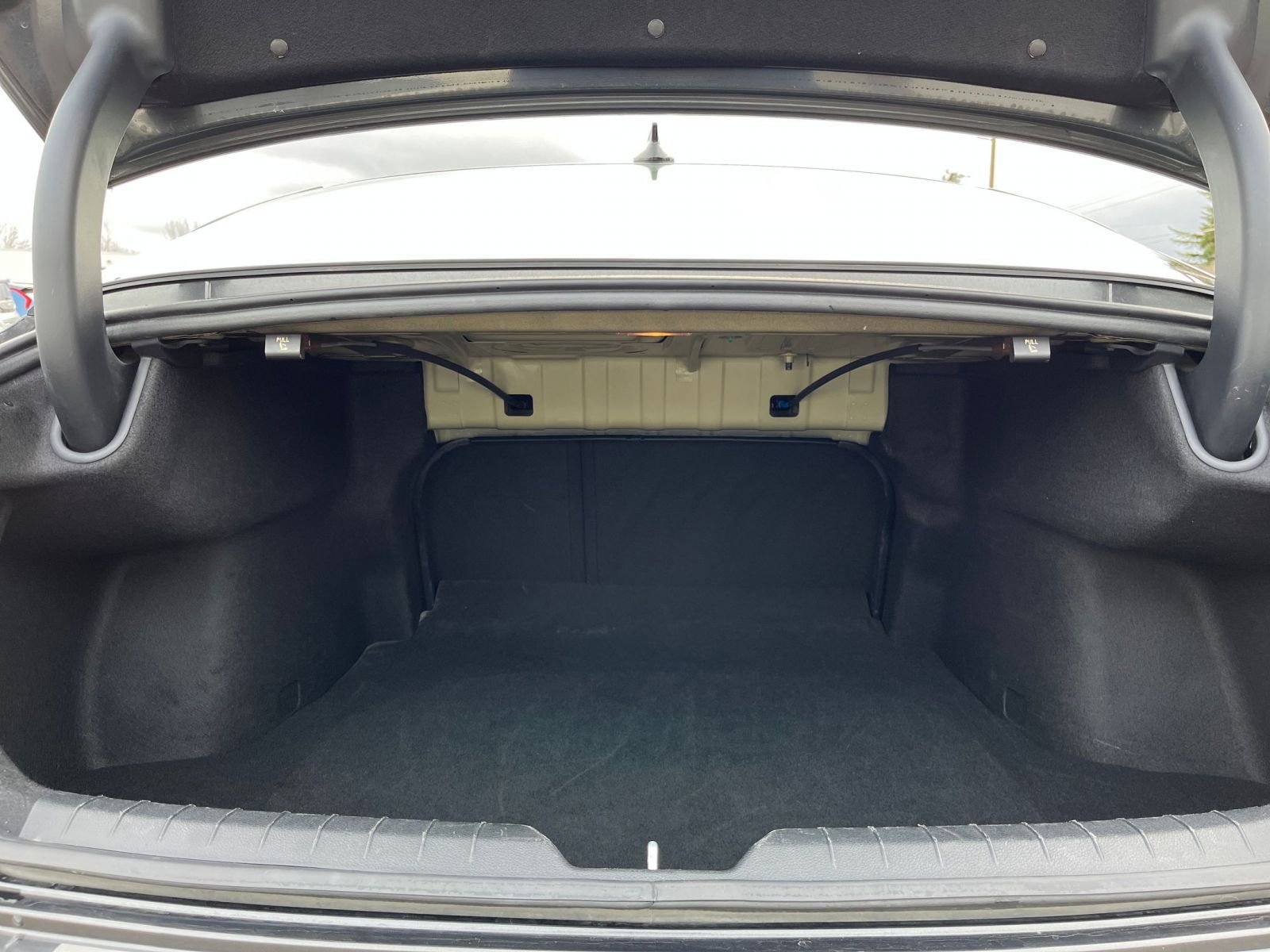 Used 2025 Kia K5 LXS image 30