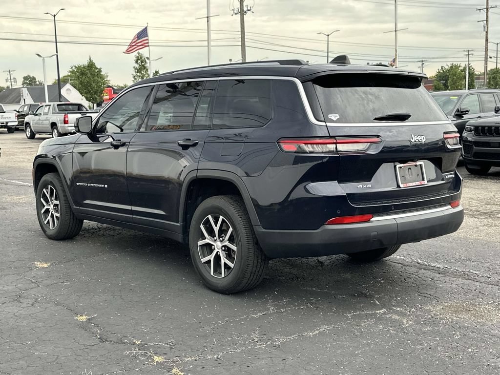 Used 2023 Jeep Grand Cherokee L Limited AWD/4WD image 6