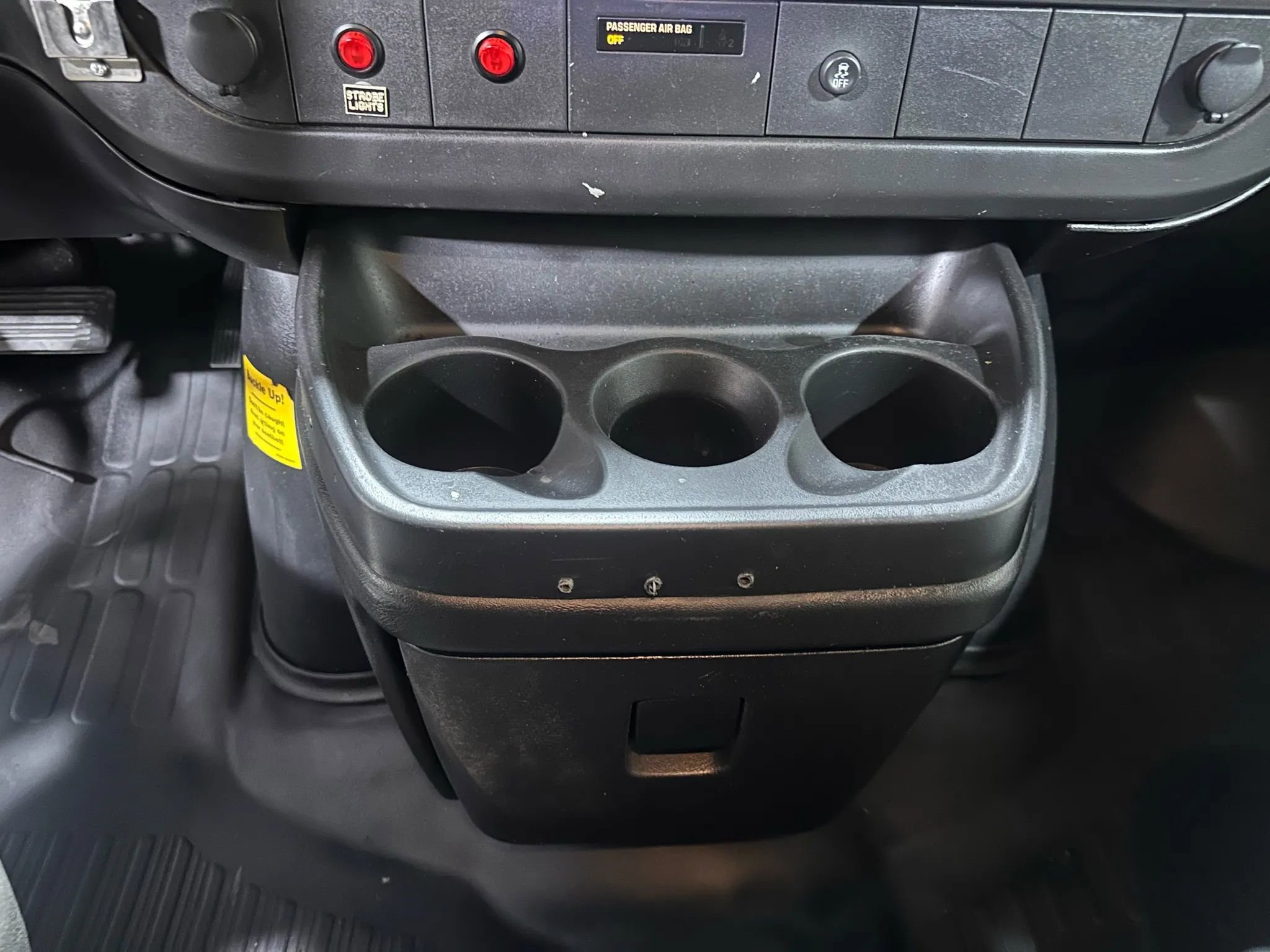 Used 2013 GMC Savana 1500 AWD image 38