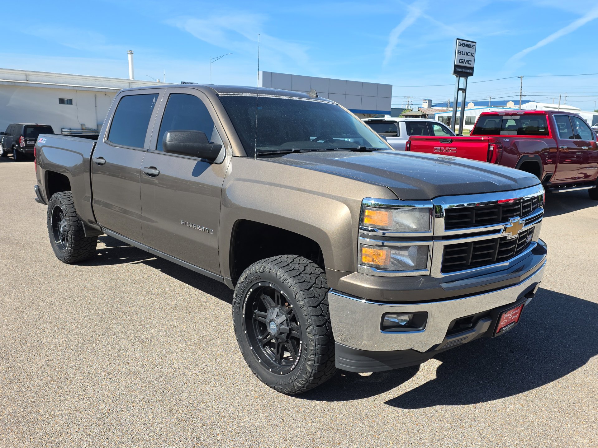 Used 2014 Chevrolet Silverado 1500 LT w/ All Star Edition AWD/4WD image 2