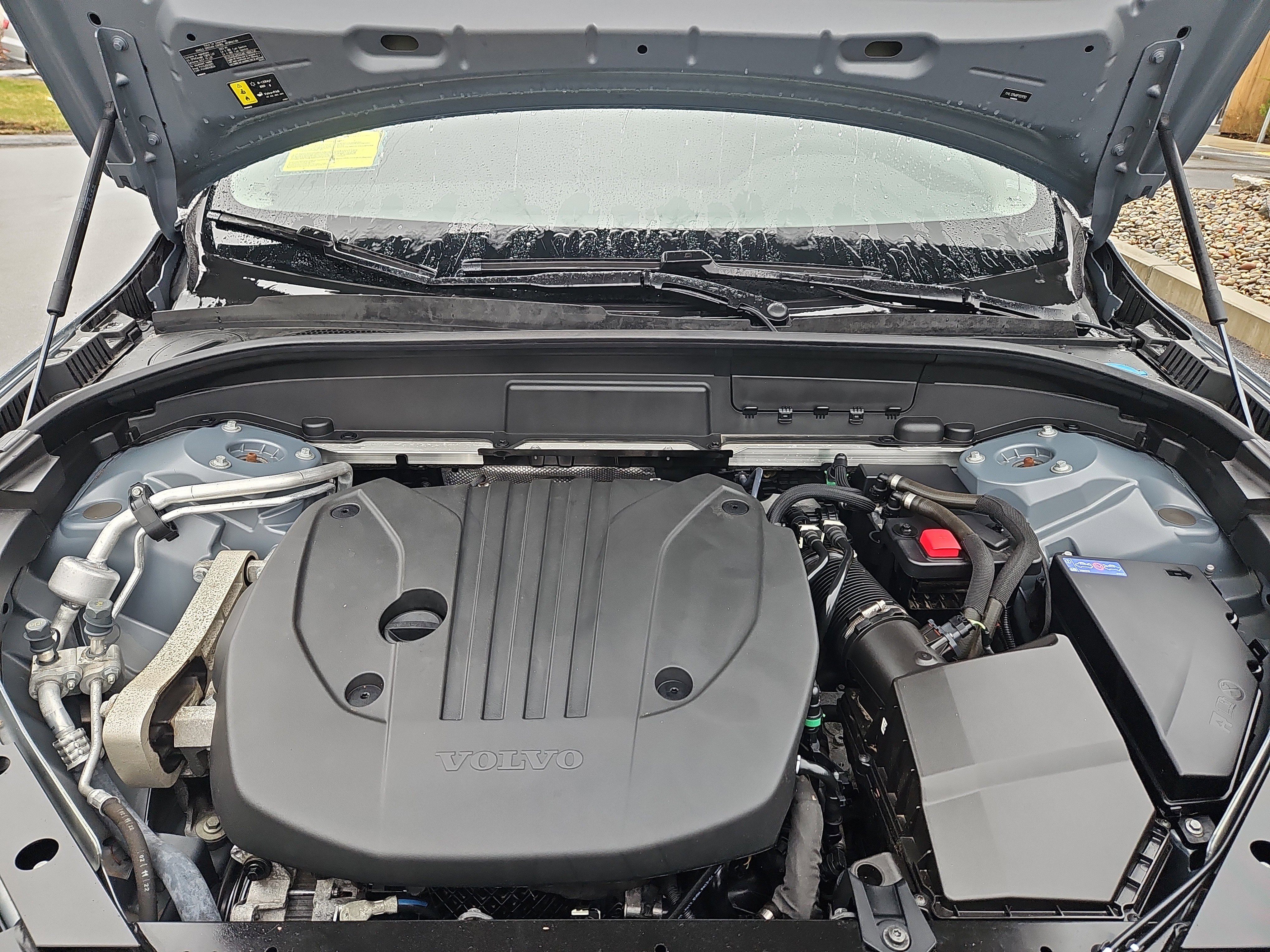 Used 2023 Volvo XC60 B5 Plus w/ Protection Package Premier image 34