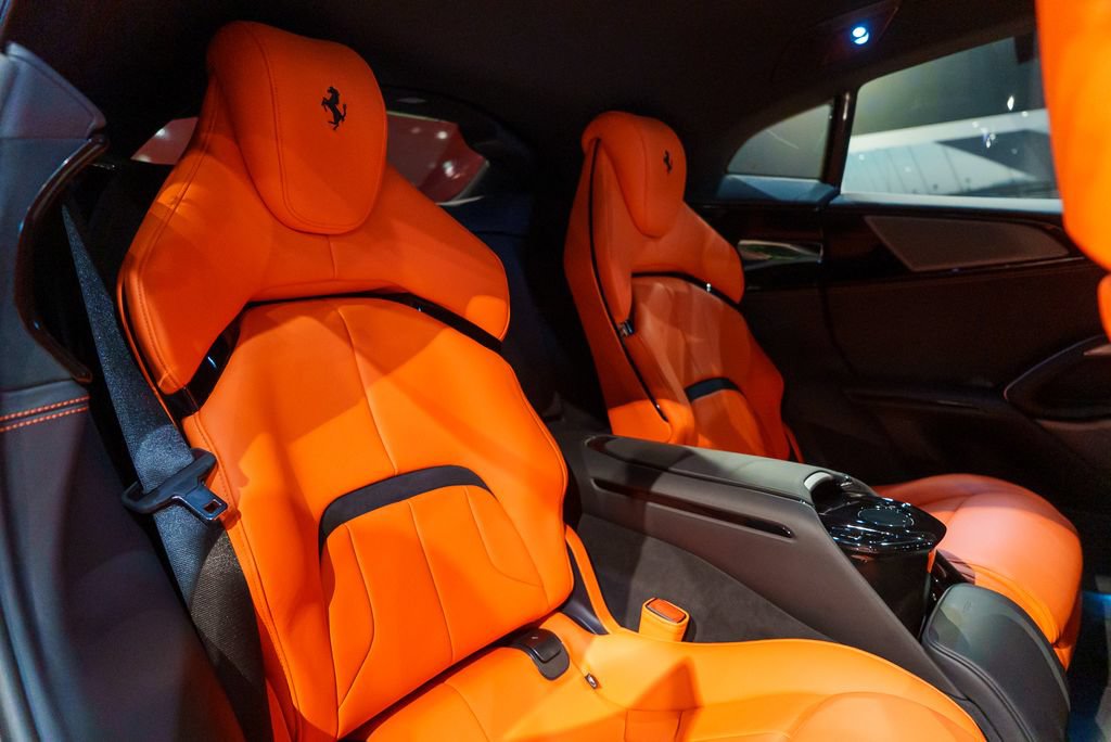 Certified 2025 Ferrari Purosangue AWD/4WD image 43