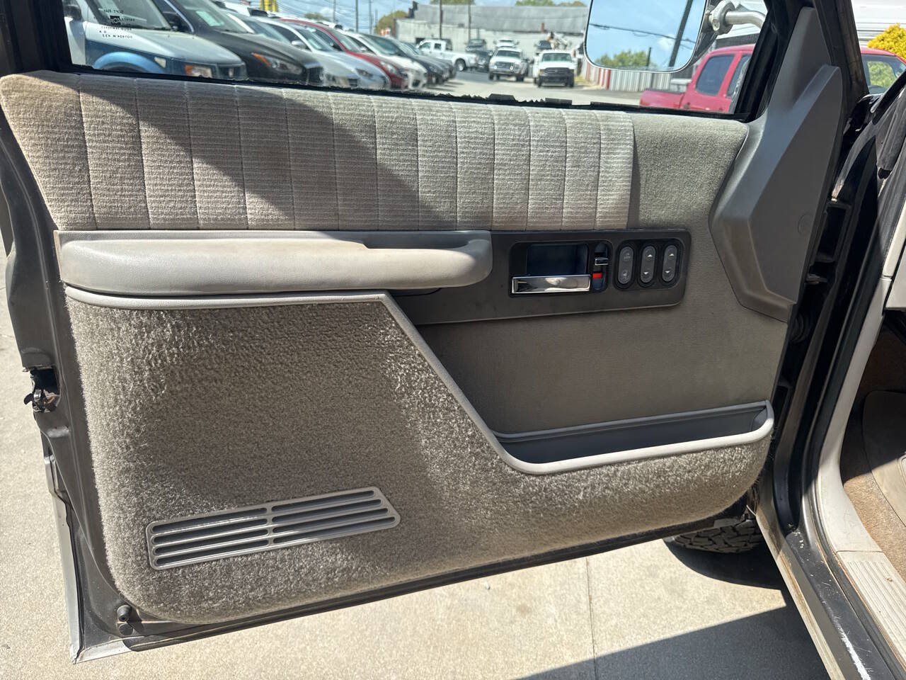 Used 1992 Chevrolet Silverado 2500 4x4 Extended Cab image 11