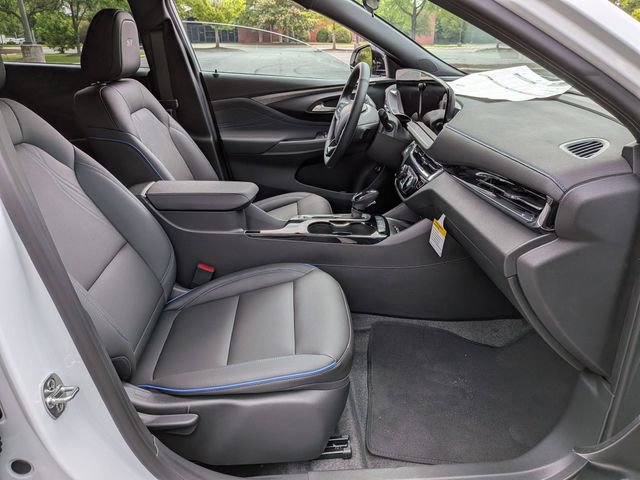 New 2026 Buick Envista Sport Touring w/ Convenience I Package FWD image 24