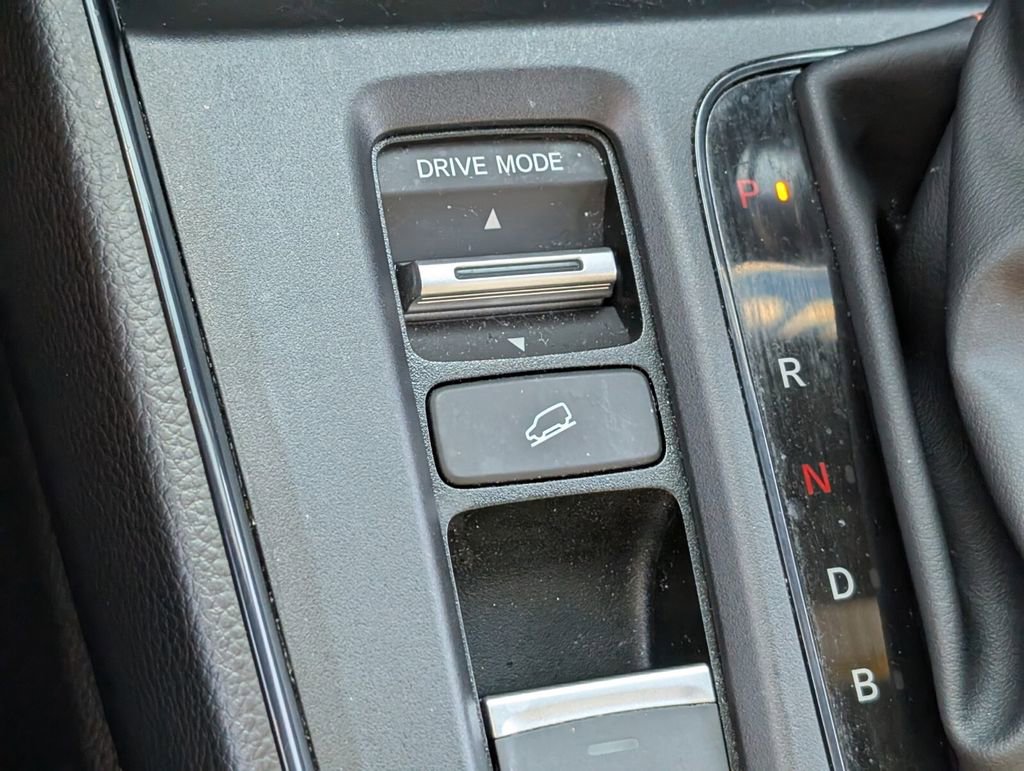 Used 2023 Honda CR-V Sport Touring image 28