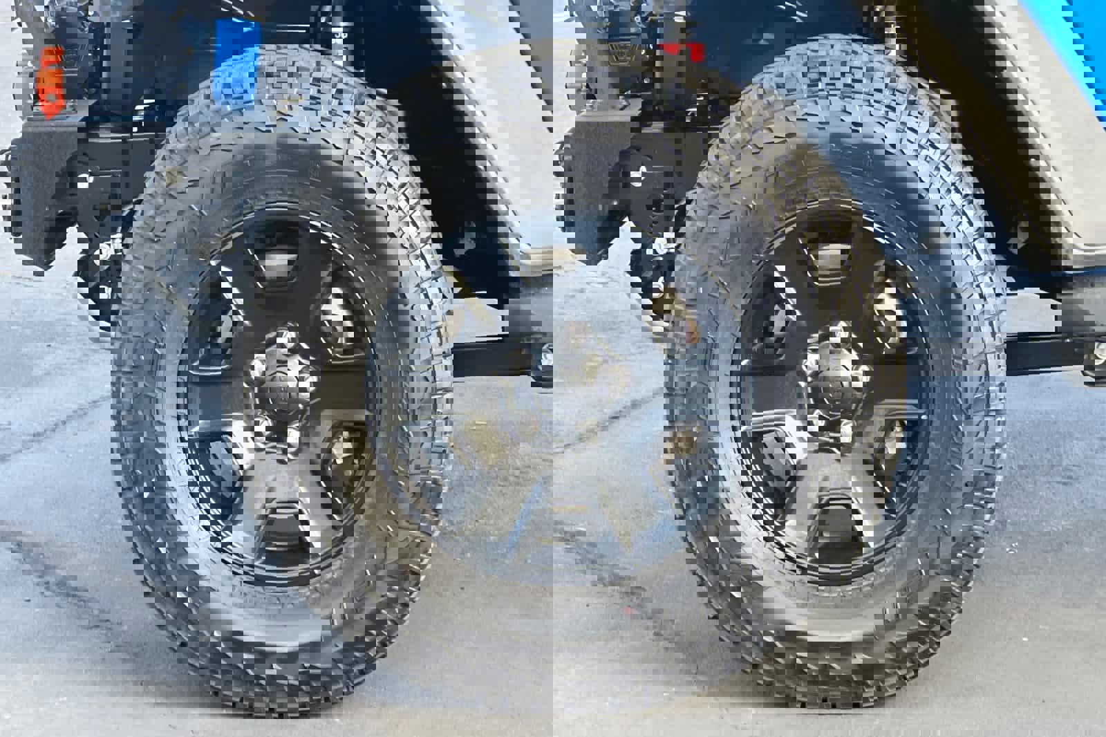 Used 2023 Jeep Gladiator Mojave w/ LED Lighting Group image 28