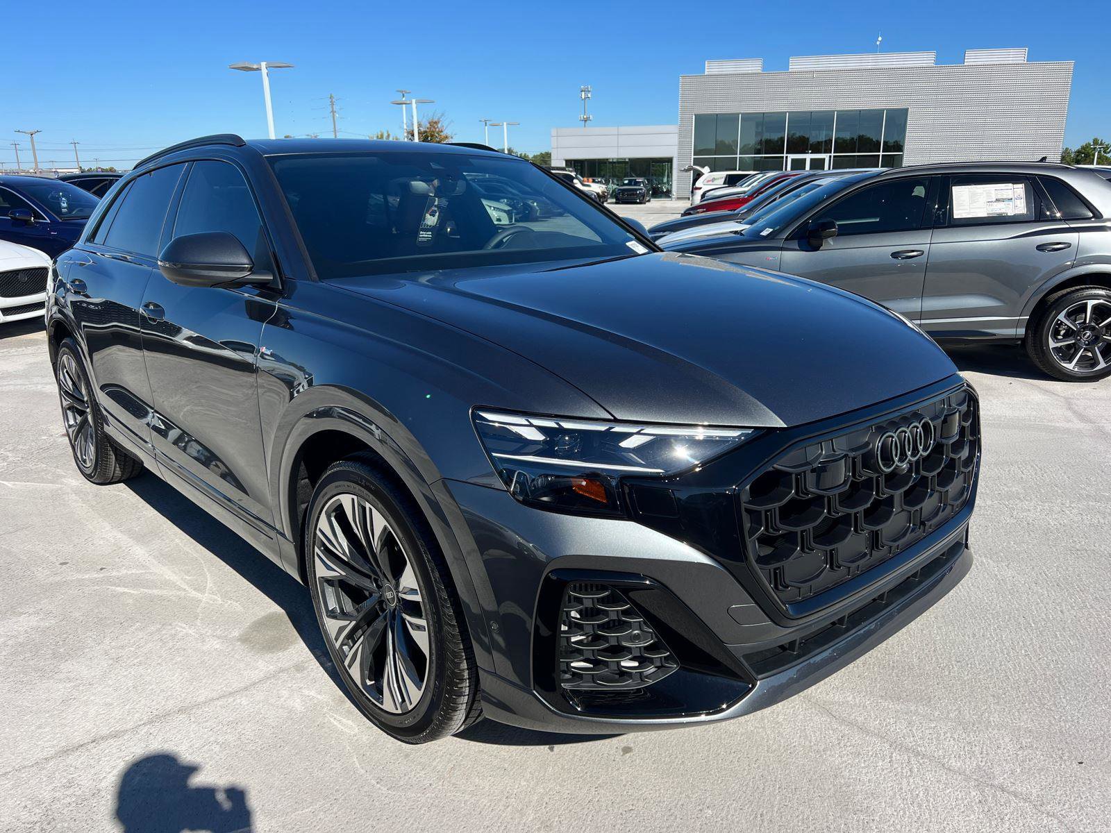 New 2026 Audi Q8 Premium Plus image 3