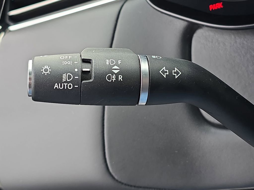 Certified 2024 Land Rover Range Rover Sport Dynamic SE image 18