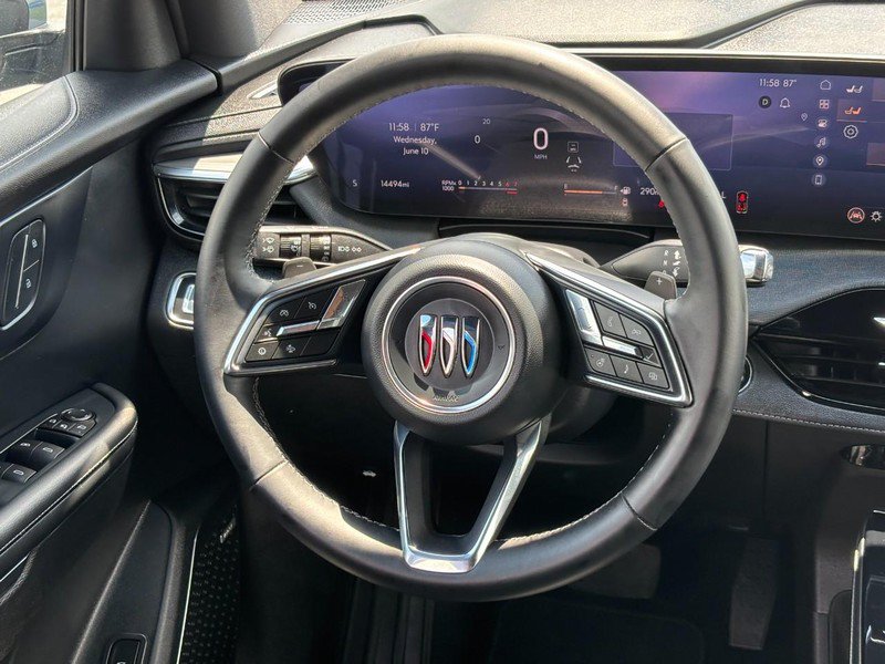 Certified 2025 Buick Enclave Preferred FWD image 13