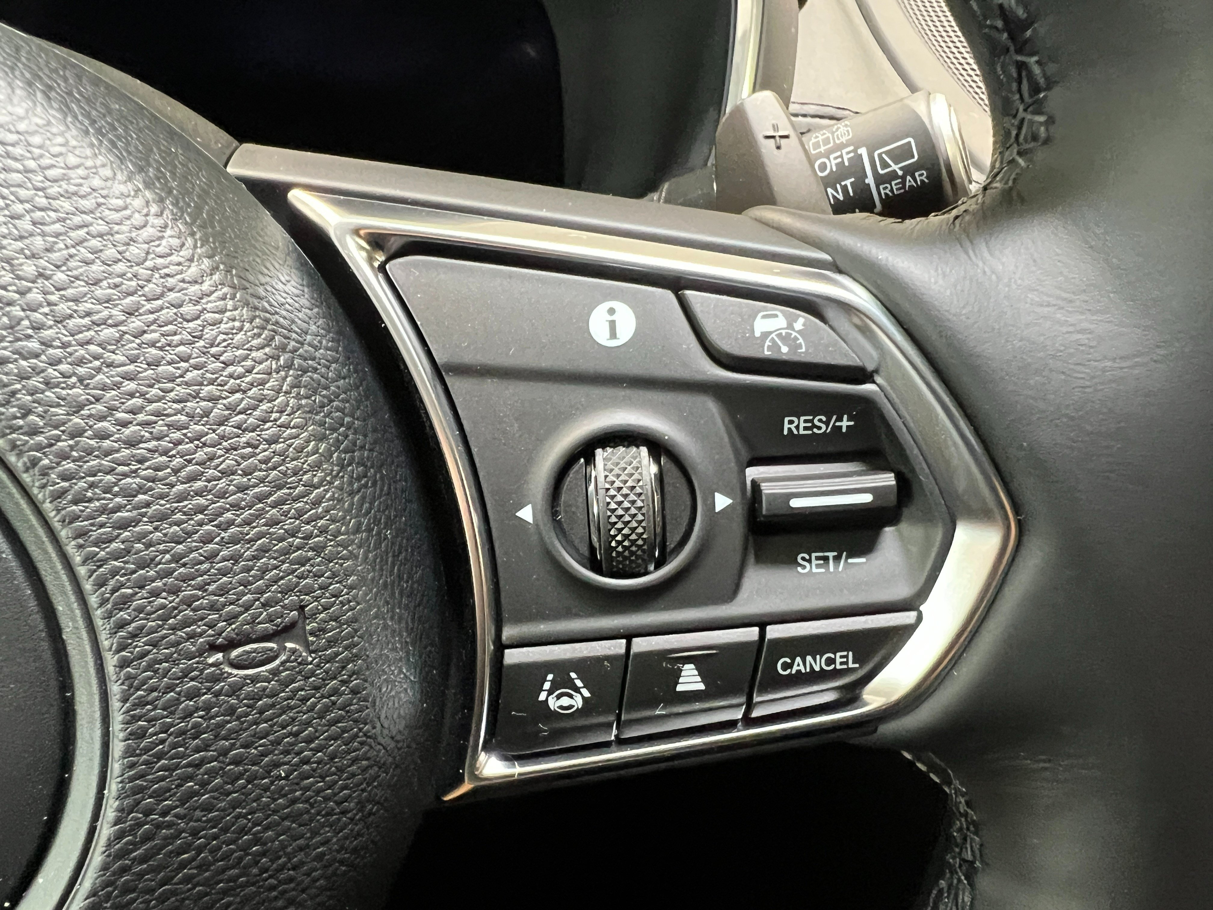 New 2026 Acura MDX w/ Advance Package AWD/4WD image 16